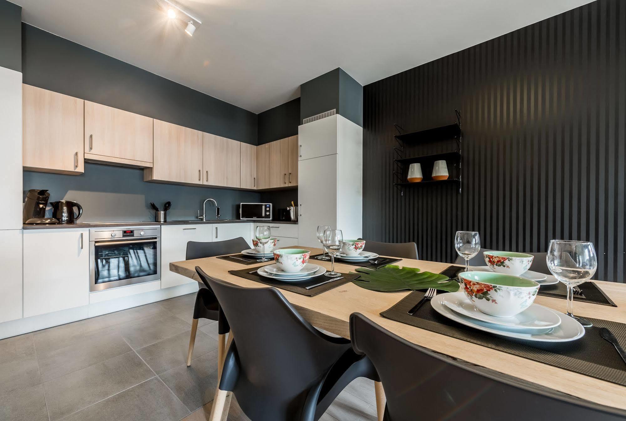 Apartament Smartflats Design - Cathedrale Liège Zewnętrze zdjęcie